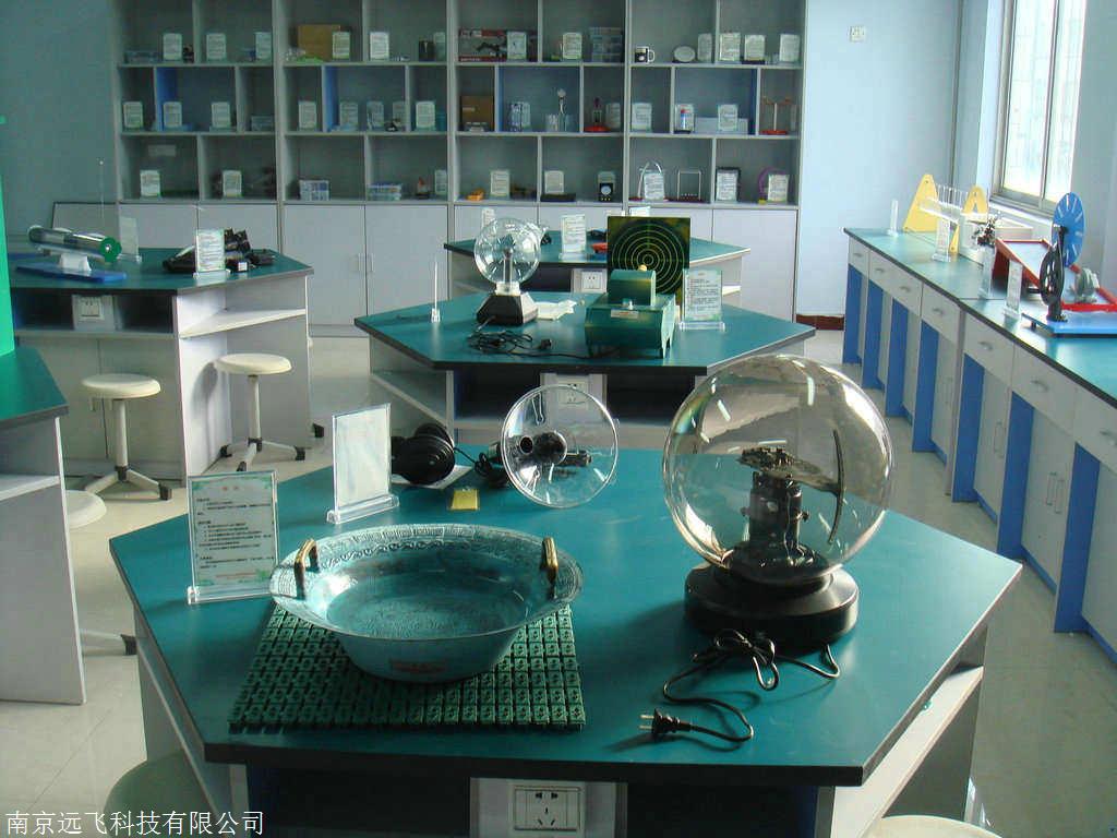 中小学科学探究利器 电子弹簧振子的教学应用与原理剖析